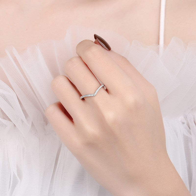 Moissanite V Shape Ring