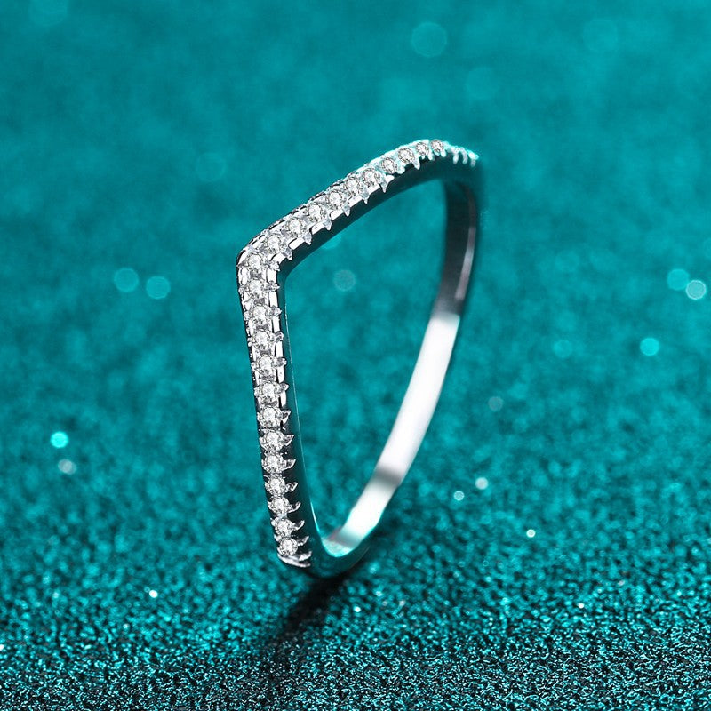 Moissanite V Shape Ring